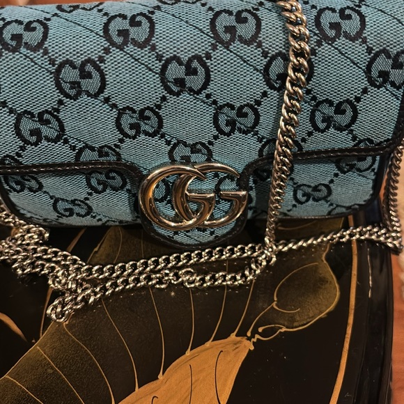 Gucci Gg Marmont Flap Bag Diagonal Quilted Gg Canvas Super Mini Blue. - Picture 8 of 8
